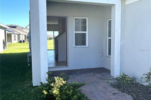 Villa ou maison à louer à Kissimmee, Floride: 4 chambres, 191.38 m2 № 2399183 - photo 7