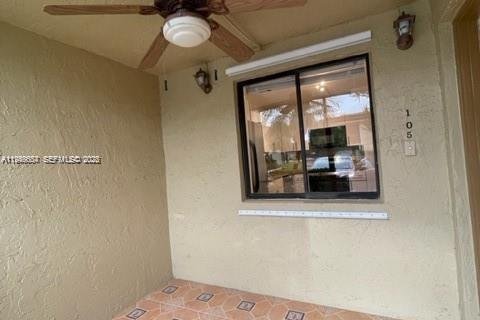 Copropriété à louer à Weston, Floride: 2 chambres, 116.69 m2 № 2007800 - photo 8