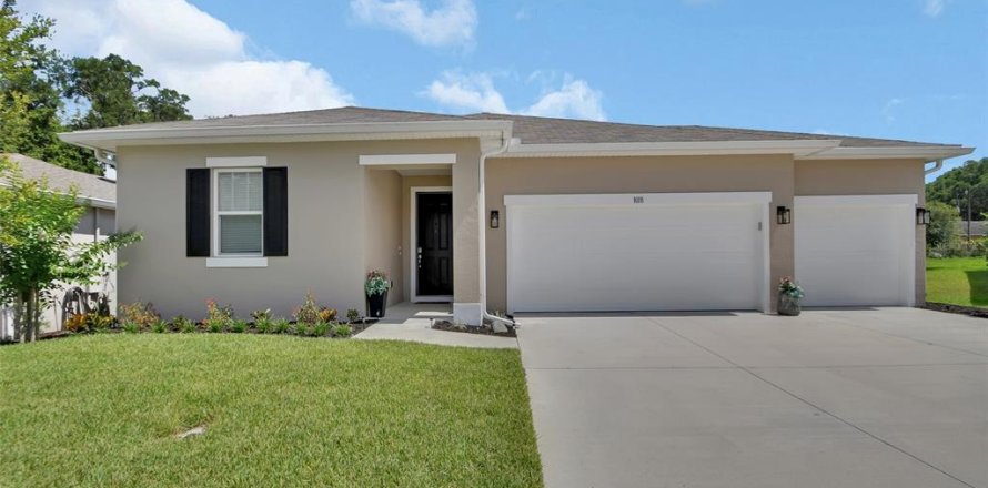 Casa en DeLand, Florida 3 dormitorios, 145.3 m2 № 1784728