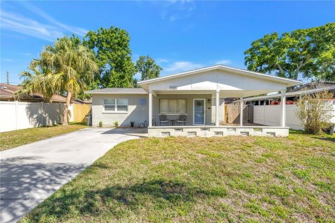 Casa en Pinellas Park, Florida 2 dormitorios, 107.12 m2 № 2093943