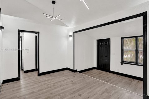 Villa ou maison à vendre à Fort Lauderdale, Floride: 2 chambres, 89.74 m2 № 2010101 - photo 12