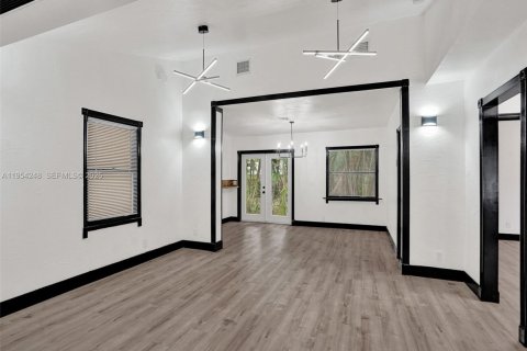 Villa ou maison à vendre à Fort Lauderdale, Floride: 2 chambres, 89.74 m2 № 2010101 - photo 3