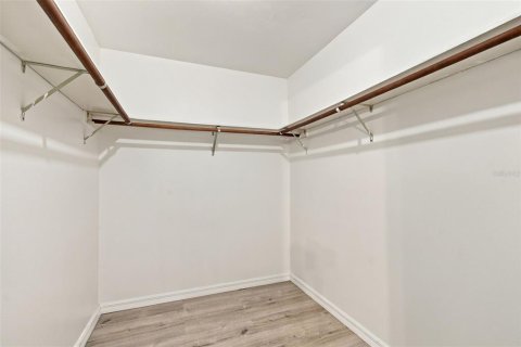 Villa ou maison à louer à Tampa, Floride: 3 chambres, 137.59 m2 № 2437126 - photo 18