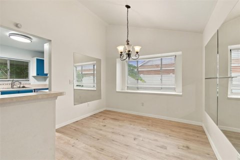 Villa ou maison à louer à Tampa, Floride: 3 chambres, 137.59 m2 № 2437126 - photo 9