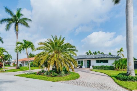 Villa ou maison à louer à Pompano Beach, Floride: 3 chambres, 215.81 m2 № 2389512 - photo 28