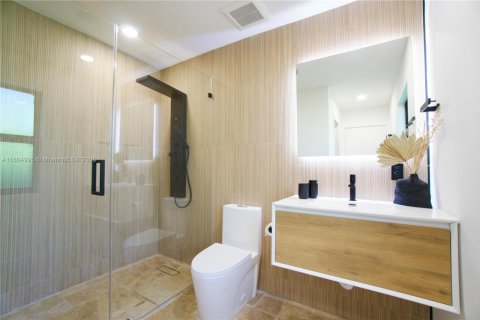 House in Fort Lauderdale, Florida 3 bedrooms, 152.55 sq.m. № 1727850 - photo 7
