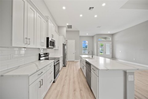House in Homosassa, Florida 3 bedrooms, 186.55 sq.m. № 1819200 - photo 4
