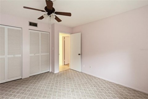 Condo in Ocala, Florida, 2 bedrooms  № 2096783 - photo 10
