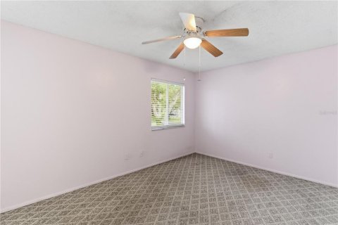 Condo in Ocala, Florida, 2 bedrooms  № 2096783 - photo 4
