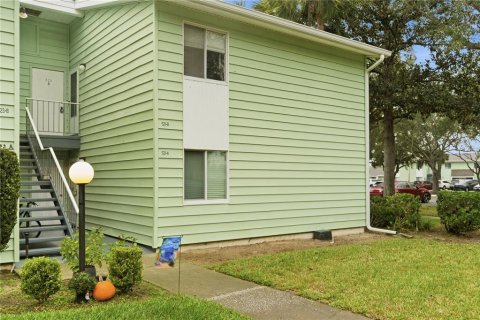 Condo in Ocala, Florida, 2 bedrooms  № 2096783 - photo 3