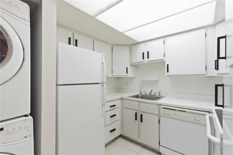 Condo in Ocala, Florida, 2 bedrooms  № 2096783 - photo 20