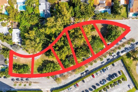 Terrain à vendre à Miami, Floride № 1983211 - photo 4