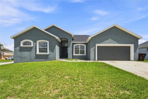 House in Davenport, Florida 5 bedrooms, 219.62 sq.m. № 2354787