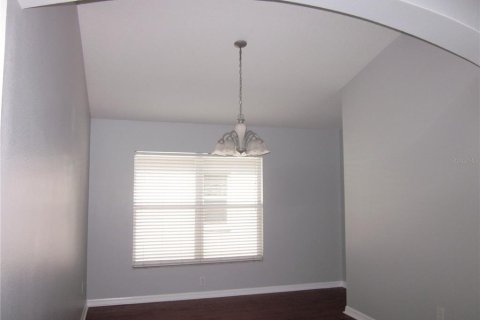 House in Wesley Chapel, Florida 4 bedrooms, 168.15 sq.m. № 1918996 - photo 5