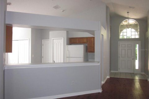 House in Wesley Chapel, Florida 4 bedrooms, 168.15 sq.m. № 1918996 - photo 4