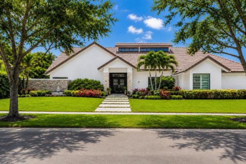 House in Boca Raton, Florida 4 bedrooms, 329.9 sq.m. № 2276105