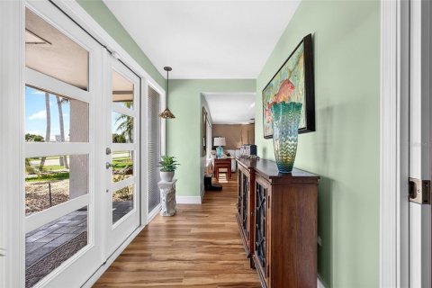 Villa ou maison à vendre à Punta Gorda, Floride: 4 chambres, 208.19 m2 № 2278039 - photo 7