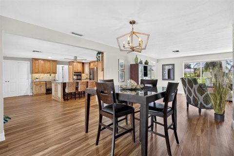 Villa ou maison à vendre à Punta Gorda, Floride: 4 chambres, 208.19 m2 № 2278039 - photo 13