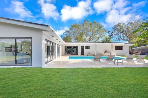 Купить виллу или дом в Пальметто-Бей, Флорида 4 спальни, 235.04м2, № 1992007 - фото 27