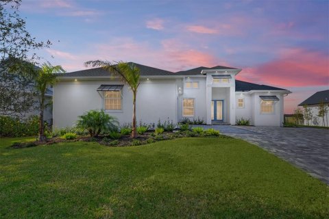 House in Ormond Beach, Florida 4 bedrooms, 229.75 sq.m. № 1517093 - photo 2