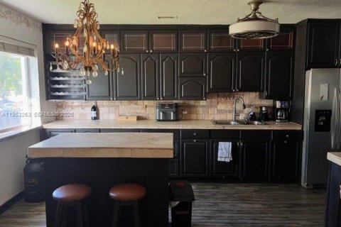 Casa en alquiler en Cutler Bay, Florida, 2 dormitorios, 171.31 m2 № 2009758 - foto 5