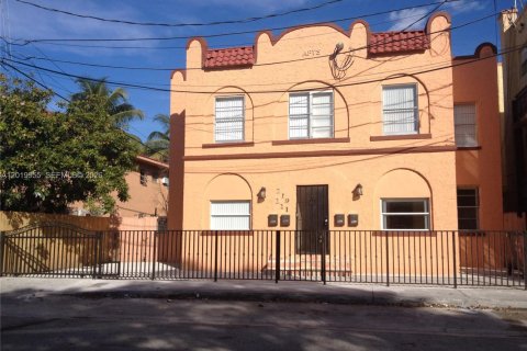 Appartement à louer à Miami, Floride: 2 chambres, 78.97 m2 № 2087307 - photo 30