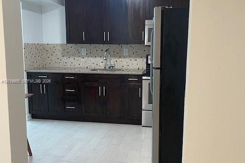 Appartement à louer à Miami, Floride: 2 chambres, 78.97 m2 № 2087307 - photo 5