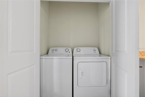 Copropriété à vendre à Orlando, Floride: 3 chambres, 106.09 m2 № 2233630 - photo 22