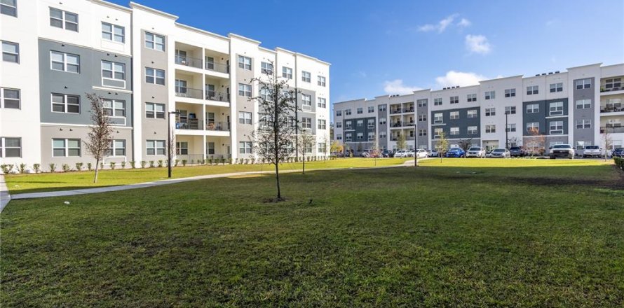 Condo in Orlando, Florida, 3 bedrooms  № 2233630