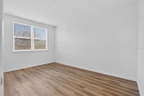 Condo in Orlando, Florida, 3 bedrooms  № 2233630 - photo 19