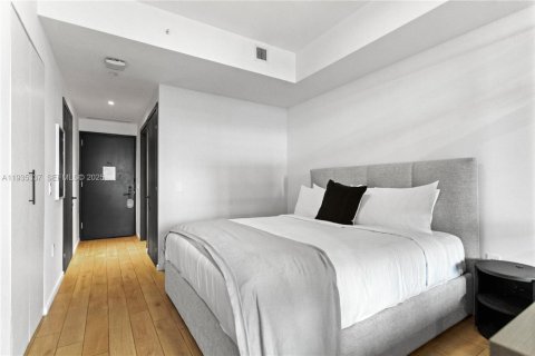 Condominio en venta en Miami, Florida, 1 dormitorio, 39.95 m2 № 1994694 - foto 16