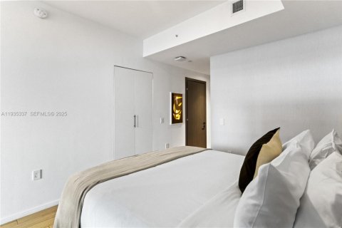 Condominio en venta en Miami, Florida, 1 dormitorio, 39.95 m2 № 1994694 - foto 15