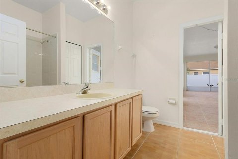 Villa ou maison à louer à Kissimmee, Floride: 3 chambres, 172.33 m2 № 1762273 - photo 10