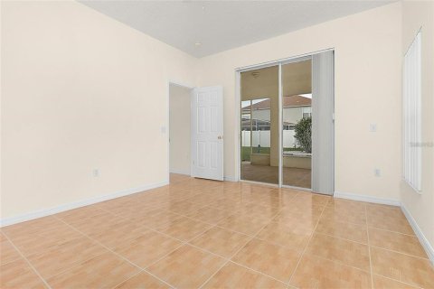 Villa ou maison à louer à Kissimmee, Floride: 3 chambres, 172.33 m2 № 1762273 - photo 30