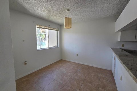 Appartement à louer à West Palm Beach, Floride: 1 chambre, 74.32 m2 № 2439407 - photo 6