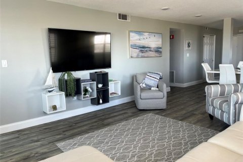 Condo in Clearwater, Florida, 2 bedrooms  № 1905061 - photo 8