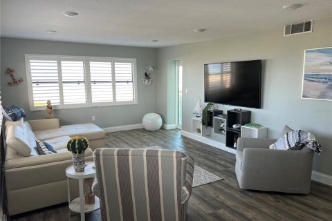 Condo in Clearwater, Florida, 2 bedrooms  № 1905061 - photo 6