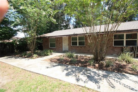 Casa en alquiler en Belleview, Florida, 2 dormitorios, 72.46 m2 № 1908287 - foto 1