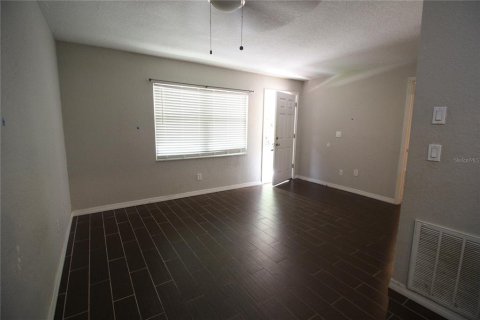 Casa en alquiler en Belleview, Florida, 2 dormitorios, 72.46 m2 № 1908287 - foto 13