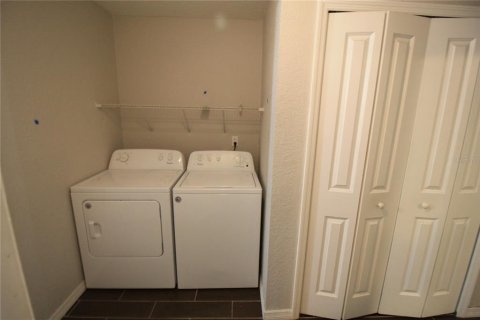 Casa en alquiler en Belleview, Florida, 2 dormitorios, 72.46 m2 № 1908287 - foto 5