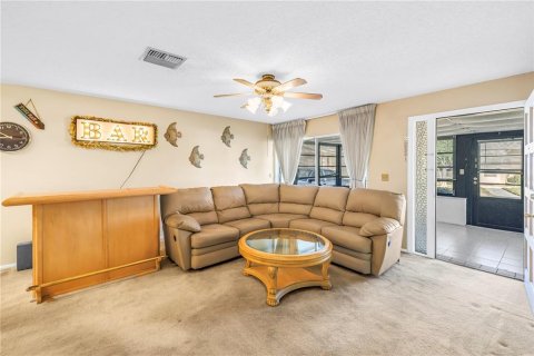 House in Palm Harbor, Florida 2 bedrooms, 92.9 sq.m. № 2198267 - photo 7