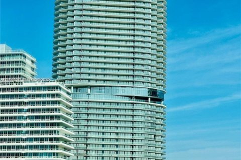 Condo in Miami Beach, Florida, 1 bedroom  № 2010148