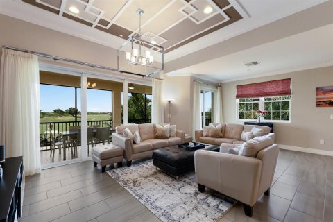 Copropriété à vendre à Lakewood Ranch, Floride: 3 chambres, 220.74 m2 № 1875777 - photo 16