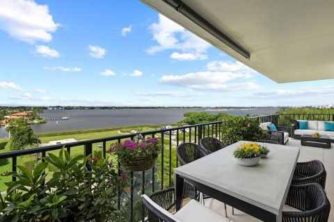 Condo à Palm Beach, Floride, 2 chambres  № 2240489