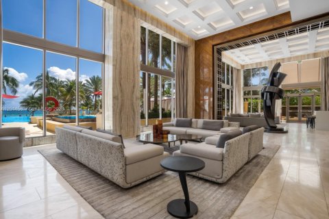 Condo in Sunny Isles Beach, Florida, 3 bedrooms № 2076519 - photo 8