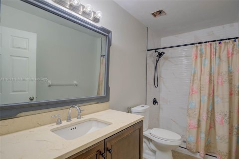 Casa en venta en Naples, Florida, 3 dormitorios, 181.72 m2 № 1976069 - foto 18