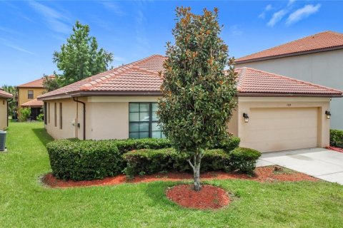 Casa en venta en Kissimmee, Florida, 4 dormitorios, 183.02 m2 № 1844585 - foto 3