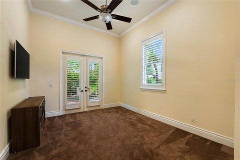 House in Odessa, Florida 5 bedrooms, 627 sq.m. № 1914817 - photo 23