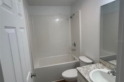 House in Summerfield, Florida 3 bedrooms, 132.76 sq.m. № 2103187 - photo 16