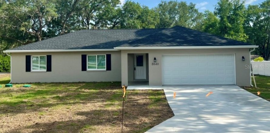 House in Summerfield, Florida 3 bedrooms, 132.76 sq.m. № 2103187